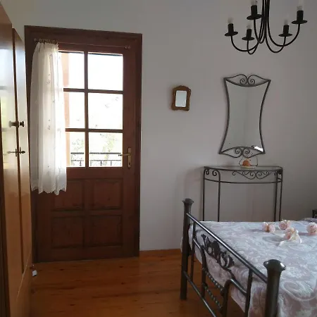 Maison De Marie